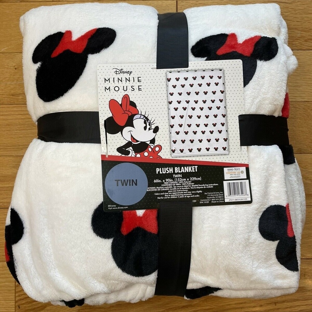 Disney NEW Minnie Mouse Fleece Plush Blanket Twin 60 x 90 Valentine's Gift White